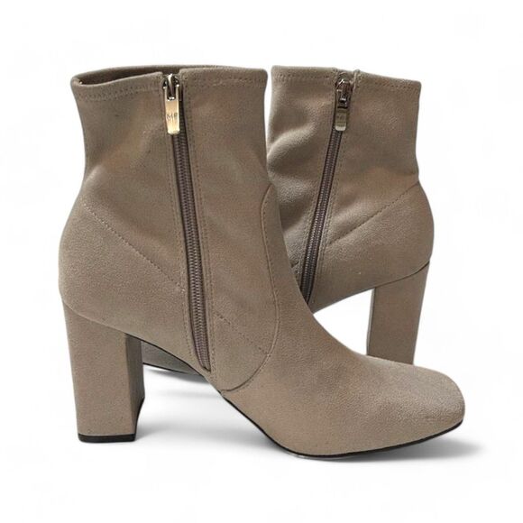 MARC FISHER Needit Stretch Booties, Light Grey, New. Size 8.5 - Picture 4 of 12